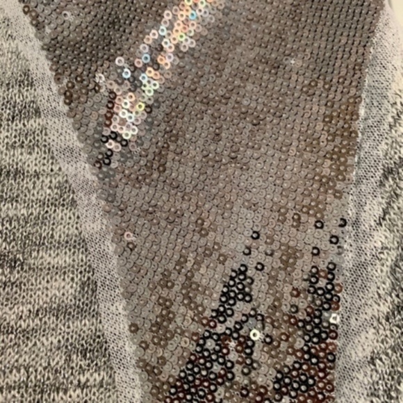 Harley-Davidson Silver Sequin Long Sleeve Sweater - Picture 6 of 8